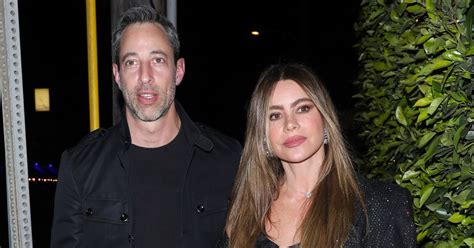 sofia vergara marito|Sofia Vergara shares rare pic of rumored boyfriend Justin。